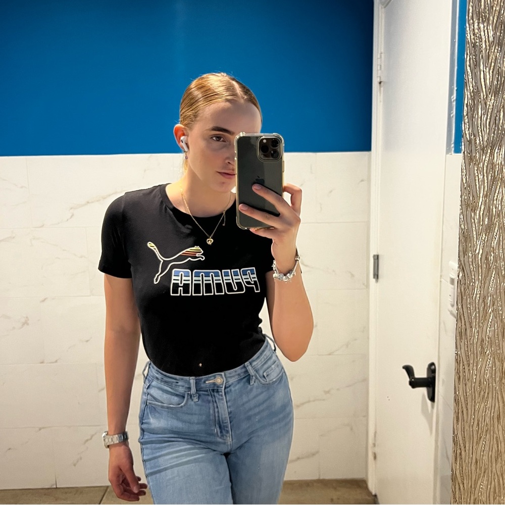 Meet your Posher, Keren